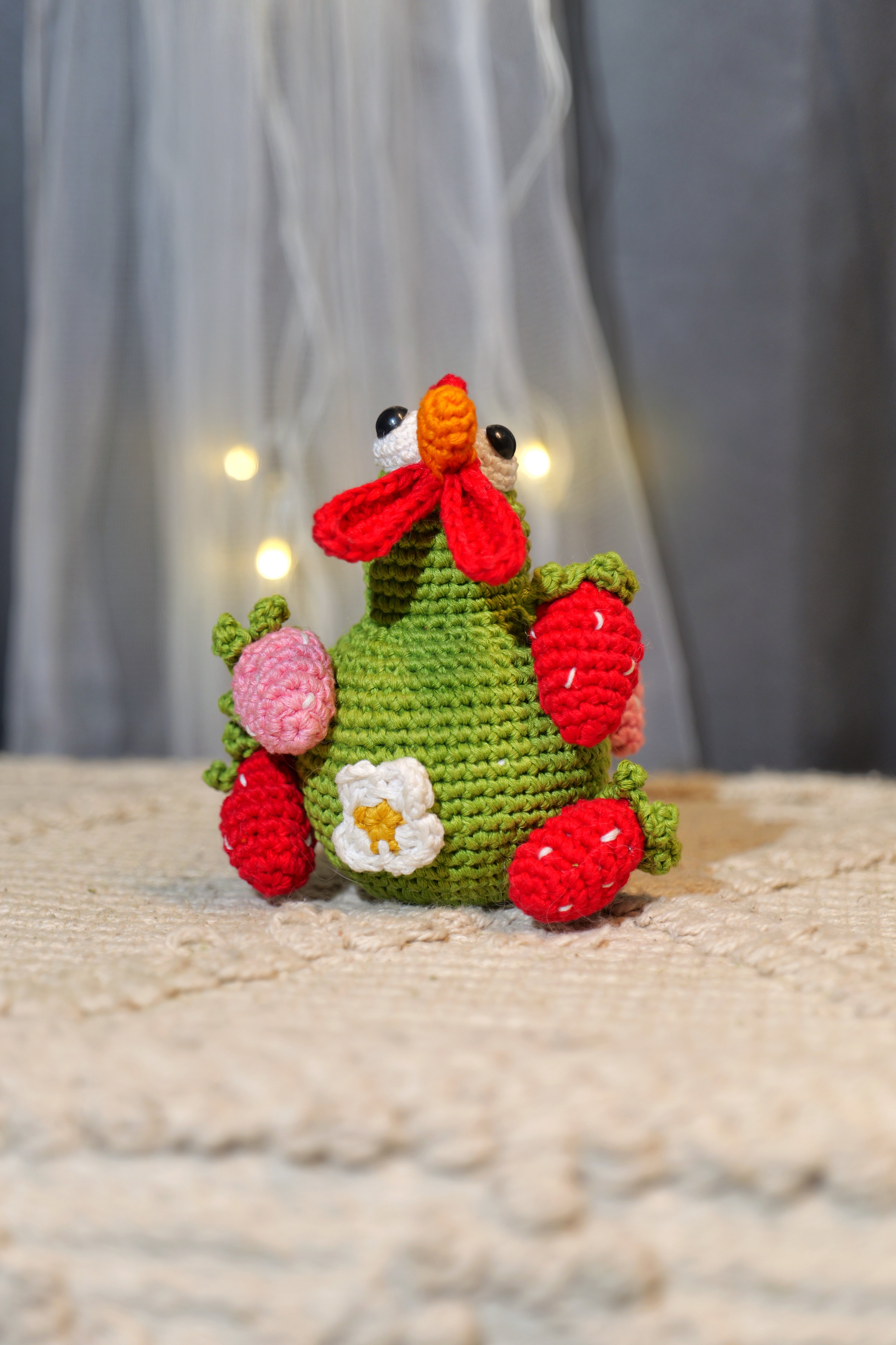 Crochet Hen Toy Ball – Bouncy, Pet-Friendly