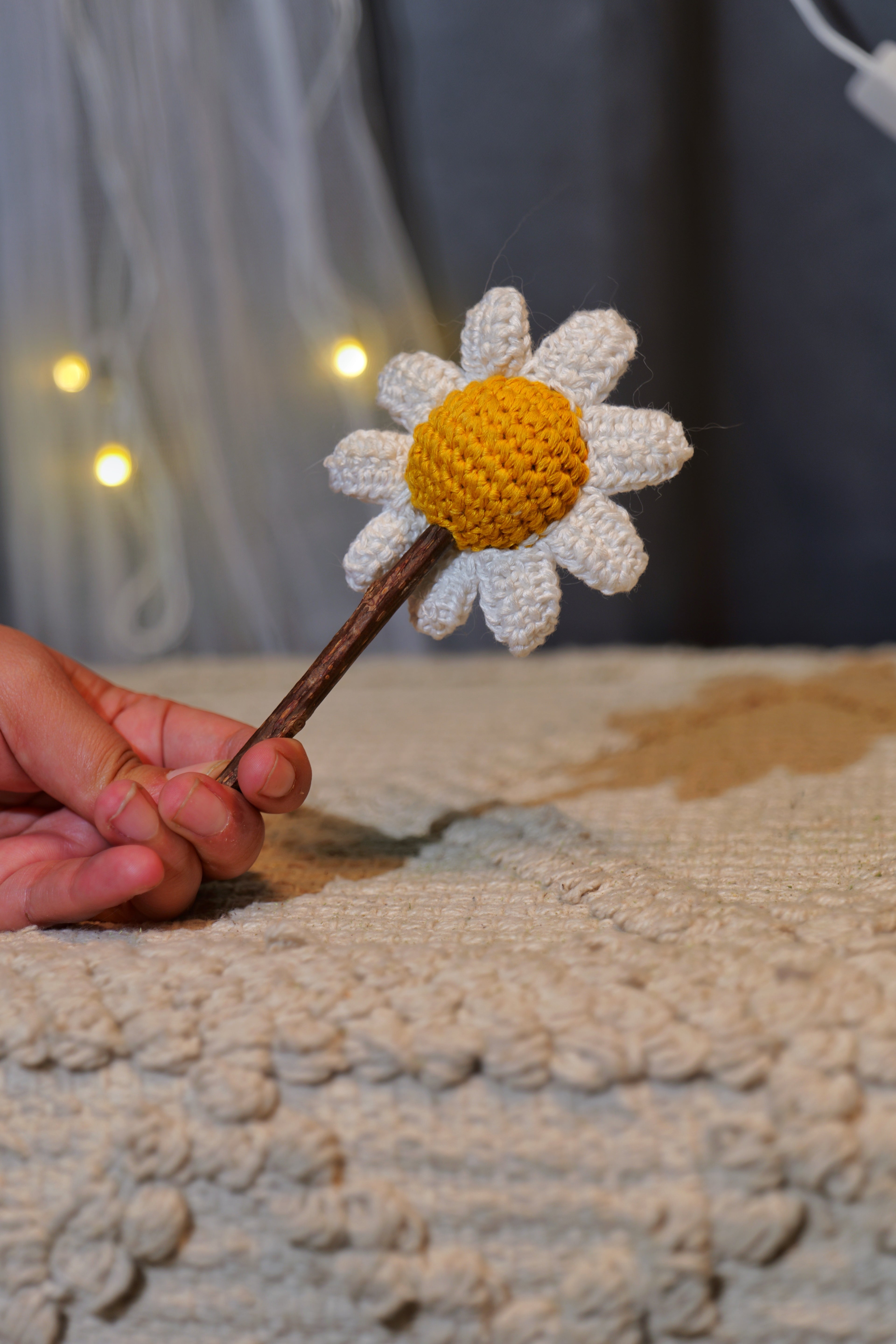 Catnip Flower Toy – Crochet Daisy for Cats